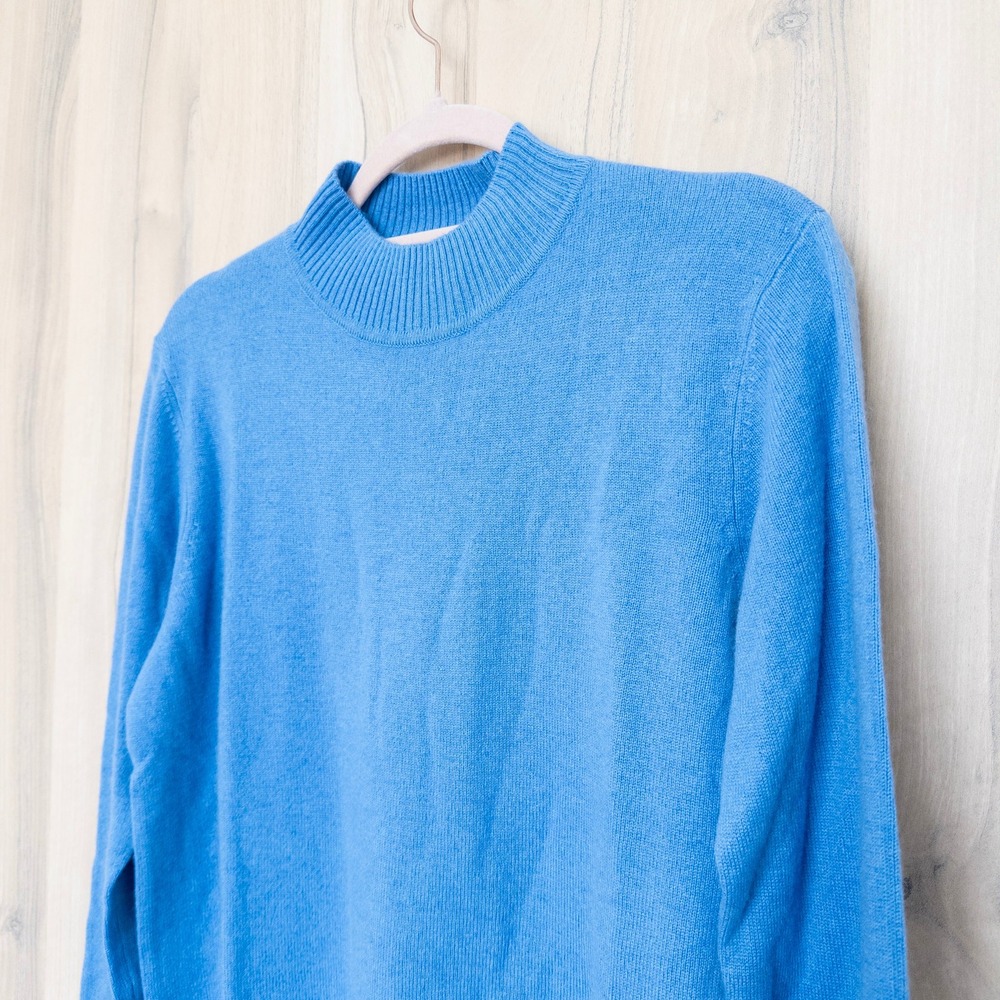 Norm Thompson Womens 100% Cashmere Sweater M Blue Mock Neck Quiet Luxury Preppy - Picture 4 of 9